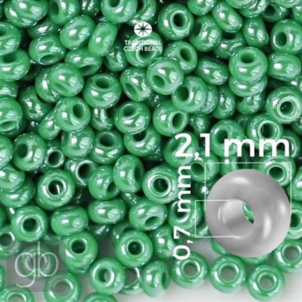 Preciosa Seed beads 11/0 2,1 mm Green 58250 50 g