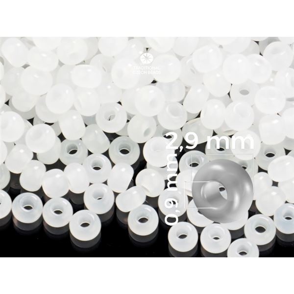 Preciosa Seed beads 8/0 2,9 mm White (02090) 50 g