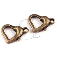 Closing carabiner heart 10 x 14 mm OLD BRASS